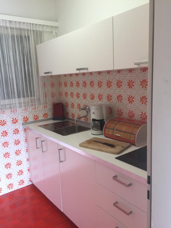 Casa Angela Apartment Локарно Екстериор снимка